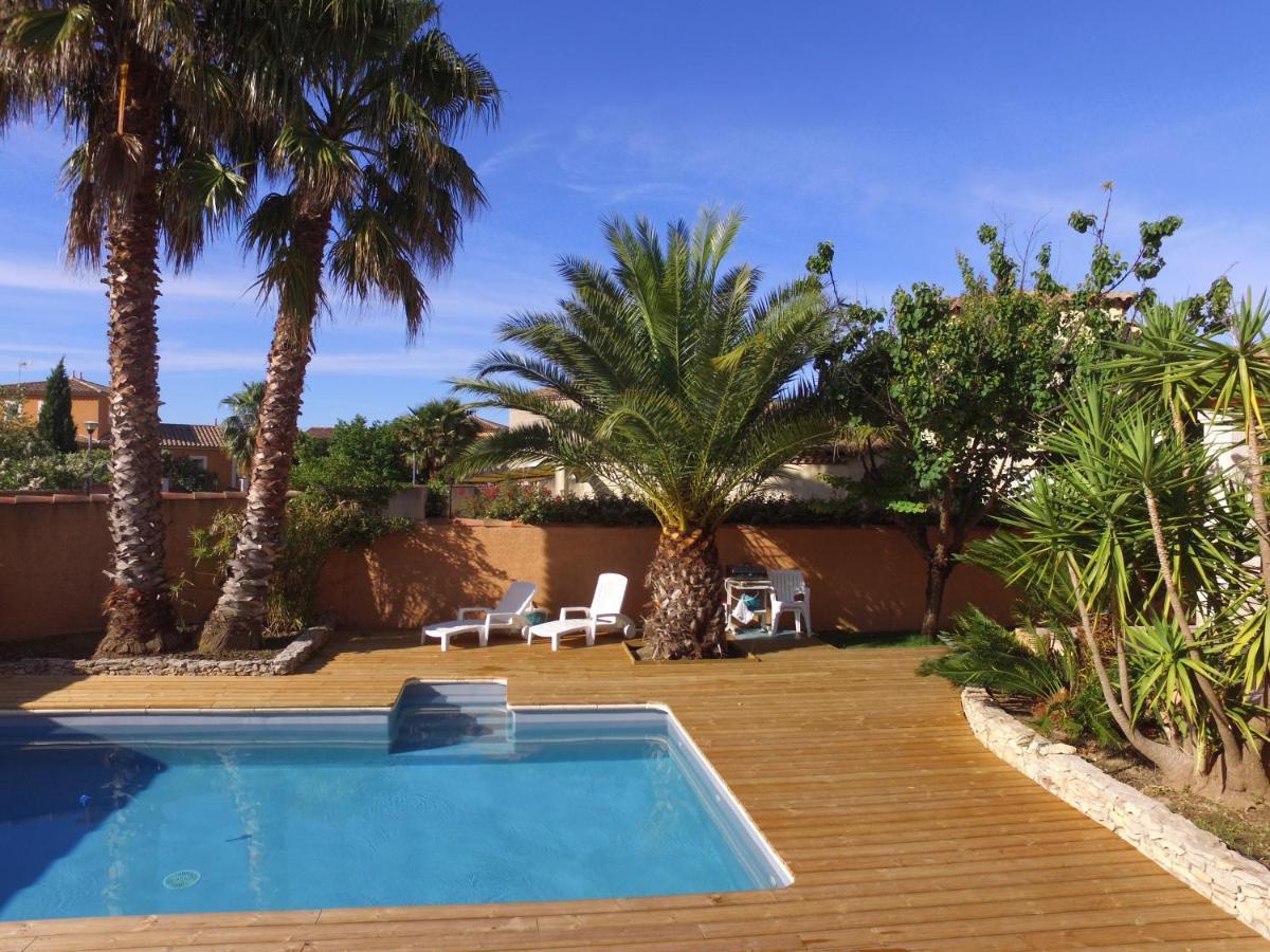 Maison Les Pins Aigues-Mortes Luaran gambar